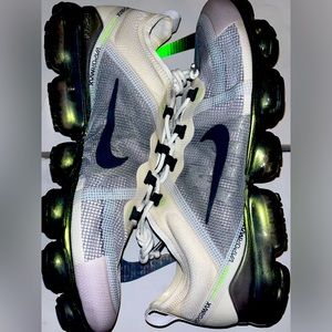 Nike Air Vapormax - AT6810-100